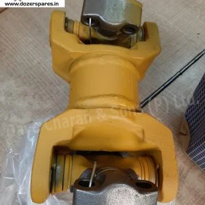 Komatsu Dozer – Universal Cross Joint